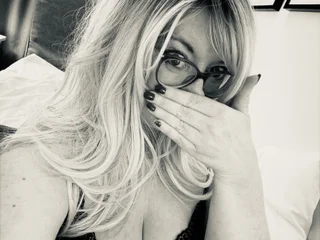 BlondeBridgetx