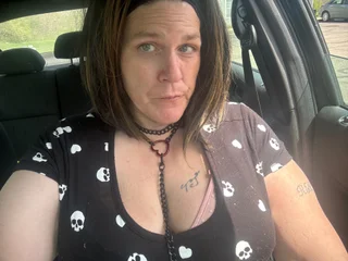 Bustymilf38E profile