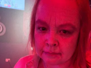 Charmaine42 profile