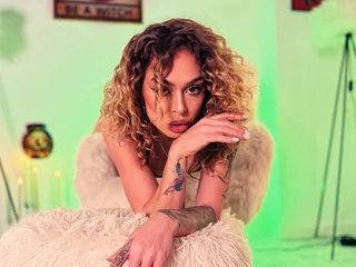 Curly_Natashaa profile