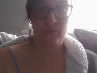 CurvyyAmberr_x profile