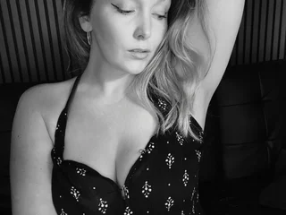 DeepThroatDarling profile
