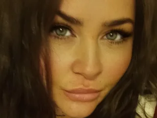 Evie_Love profile