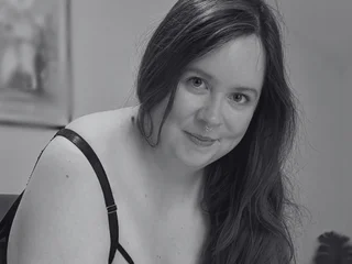 Helenaoates profile