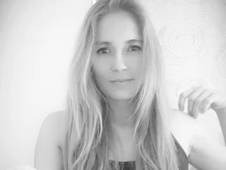 IzuryBlonde profile