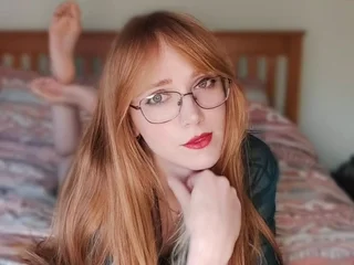 Little_Redhead_Elle profile