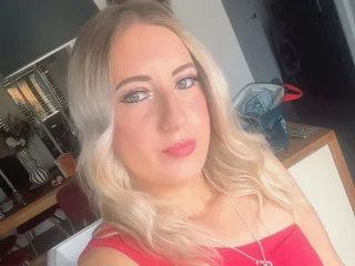 LolaRoseeXX profile