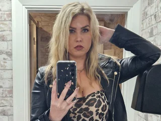 Ms_Sloane profile