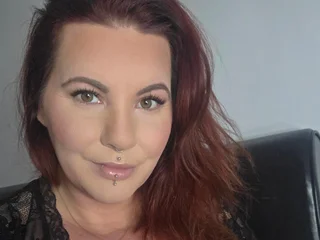 ReevaLouxx profile