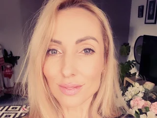 SexyEmila profile