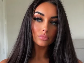 SiennaFoxxx profile