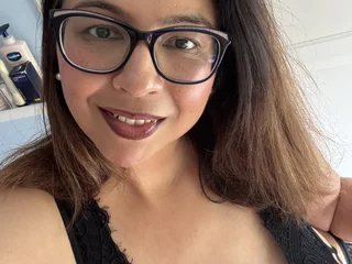 Zarah_Housewife profile